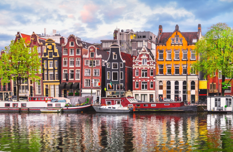 Amsterdam Travel: 5 Can’t-Miss Places to Visit in Amsterdam