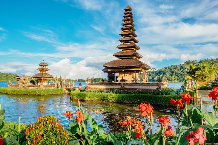 Wonderful Indonesia: A Heavenly Wonder with Cultural Warmth